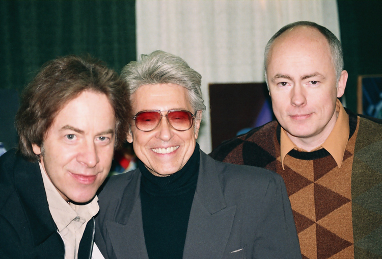 Paul, Jim Steranko and and David Spurlock at the 2006NY ComicCon.